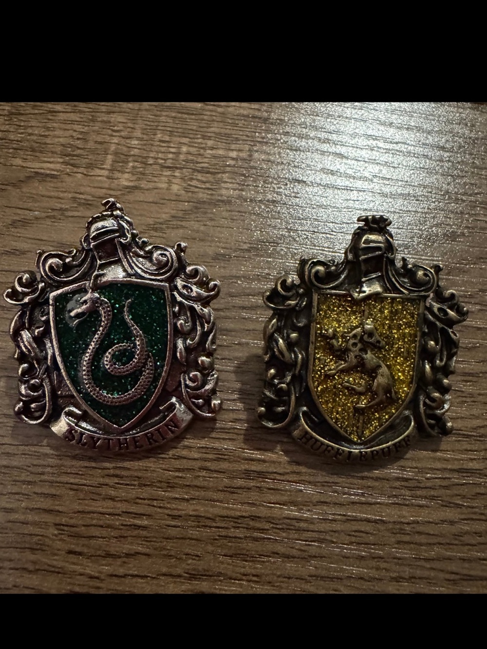 Harry Potter Slytherin & Hufflepuff House Crest Pins Set Metal Enamel Glitter